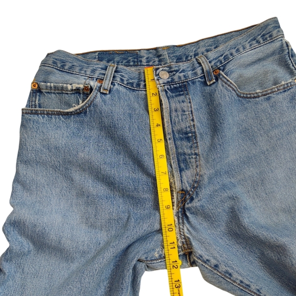 Levi's 501 Light Wash Re Worked Vintage Tapered Jeans Art To Wear Size 34 Mended - Picture 7 of 10